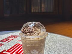 -星巴克(南宁民歌湖店)