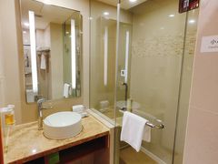 -上海浦东康桥绿地假日酒店