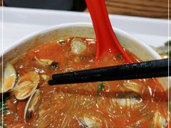 -何记花甲(海岸城旗舰店)