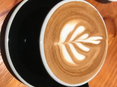 -三勾JJJ Burger&Coffee(梅溪湖店)