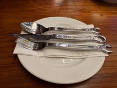 -1886德国汽车餐厅(外滩中央店)