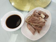 手抓羊肉-同心春餐饮(富宁街店)