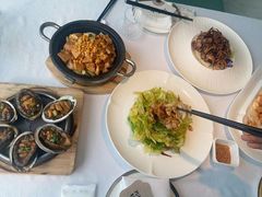 -品海楼·大连海胆锅贴馆(东港店)