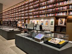 -茑屋书店(天目里店)