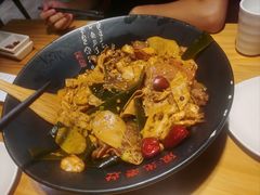 -风光老灶麻辣香锅(大成路翠微百货店)