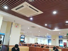 大堂-萨莉亚意式餐厅(护国新天地店)