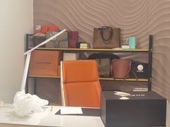 -聚云奢二手奢侈品黄金手表包包回收·中古店(三里屯总店)