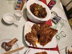 -吴记酱骨炖菜馆(西大直街店)
