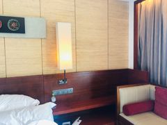 -三亚湾海居铂尔曼度假酒店