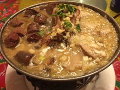 -闯关东东北农家菜(崂山石老人店)