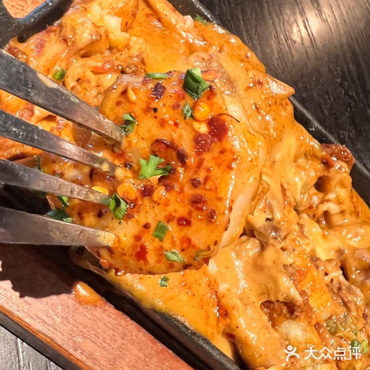 蟹肉牛排大宴炙爱肉食
