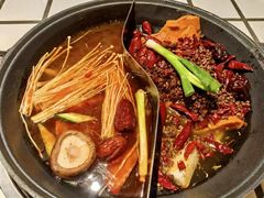 -贰回巷火锅馆(钟楼店)