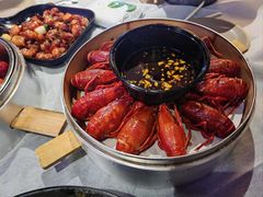 -巴厘龙虾·榜首油焖大虾(音乐学院·沿江酒馆店)