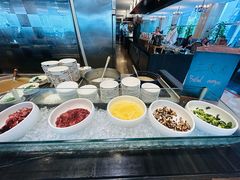 -圣丰索菲特·2 On 988 Café 自助餐厅