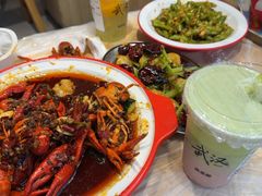 -郑记•不夜城烧烤•龙虾•虾蟹(黄鹤楼店)