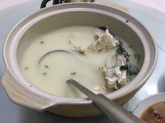 -天乐农家鱼头王(天目湖店)