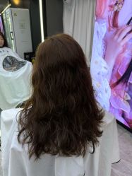 -藤野造型烫发染发