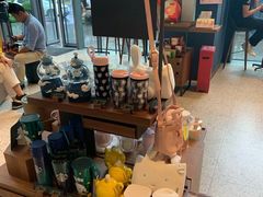 零售区-星巴克(凯德晶萃店)