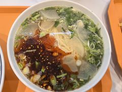 -德元兰州纯汤牛肉面(龙阳路店)