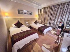 -南京双门楼宾馆(盐仓桥地铁站阅江楼店)