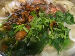 鸡汤米线-齐记土鸡米线