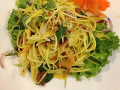 -Neary Khmer Restaurant