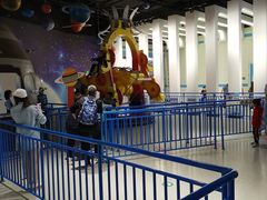 -梦东方未来世界航天主题乐园