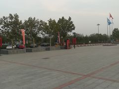 -藁城北服务区-停车场