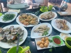 -小海豚•老字号海鲜餐厅(天涯店)