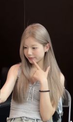 -IU潮牌·SALON