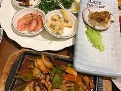 -青瓦餐厅·生鱼片·韩园烤肉(西塔店)