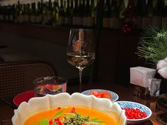 -肆海小川菜酒馆Wine Bistro (青年路店)