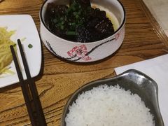 -俏湘私房菜(国贸店)