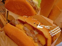 三重芝士安格斯-麦当劳(新王府井店)