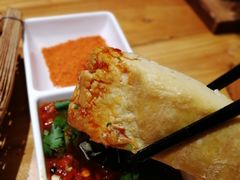 -老滇山寨•云南特色菜•地方菜•民族风情歌舞表演(金碧店)