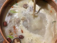 -三人行骨头王火锅(长寿店)