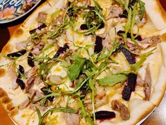 -JINNS锦时 steak&pizza(浸信会礼拜堂旧址店)