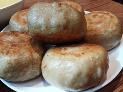 -清真吴记门钉肉饼·喜多利