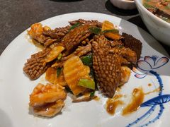 北平头一腰-北平盛世·新京菜·北京烤鸭(劲松·双井店)