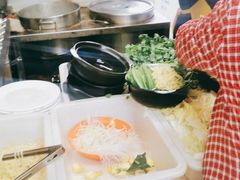 -曹宝林砂锅麻辣烫(星光路店)