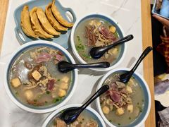 -老新隆牛肉锅贴(新街口店)