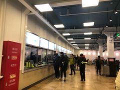 -同济大学本部学苑饮食广场