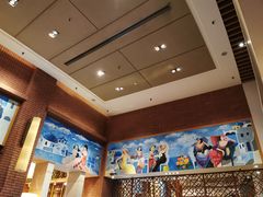 -香格里拉鱼跃地中海西餐厅·牛排披萨