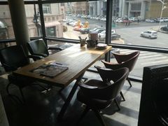 靠窗位-LYFATTI 莱芙缇(赣水路店)