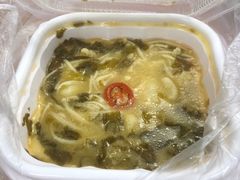 -南城香·饭香串香馄饨香(青年路店)