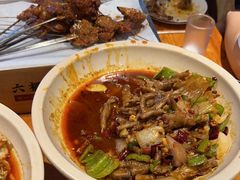 -六福烧烤酒馆(秦隆步行街店)