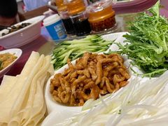 京酱肉丝热销-长城东北菜(新港西路店)