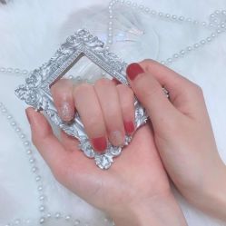 -吉吉靓甲美睫