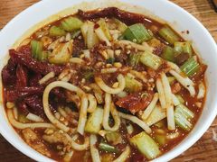 新疆炒米粉-西域阿里马新疆菜·清真(桂花路店)