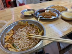 -柳州肥姨妈大骨螺蛳粉(东靖路店)